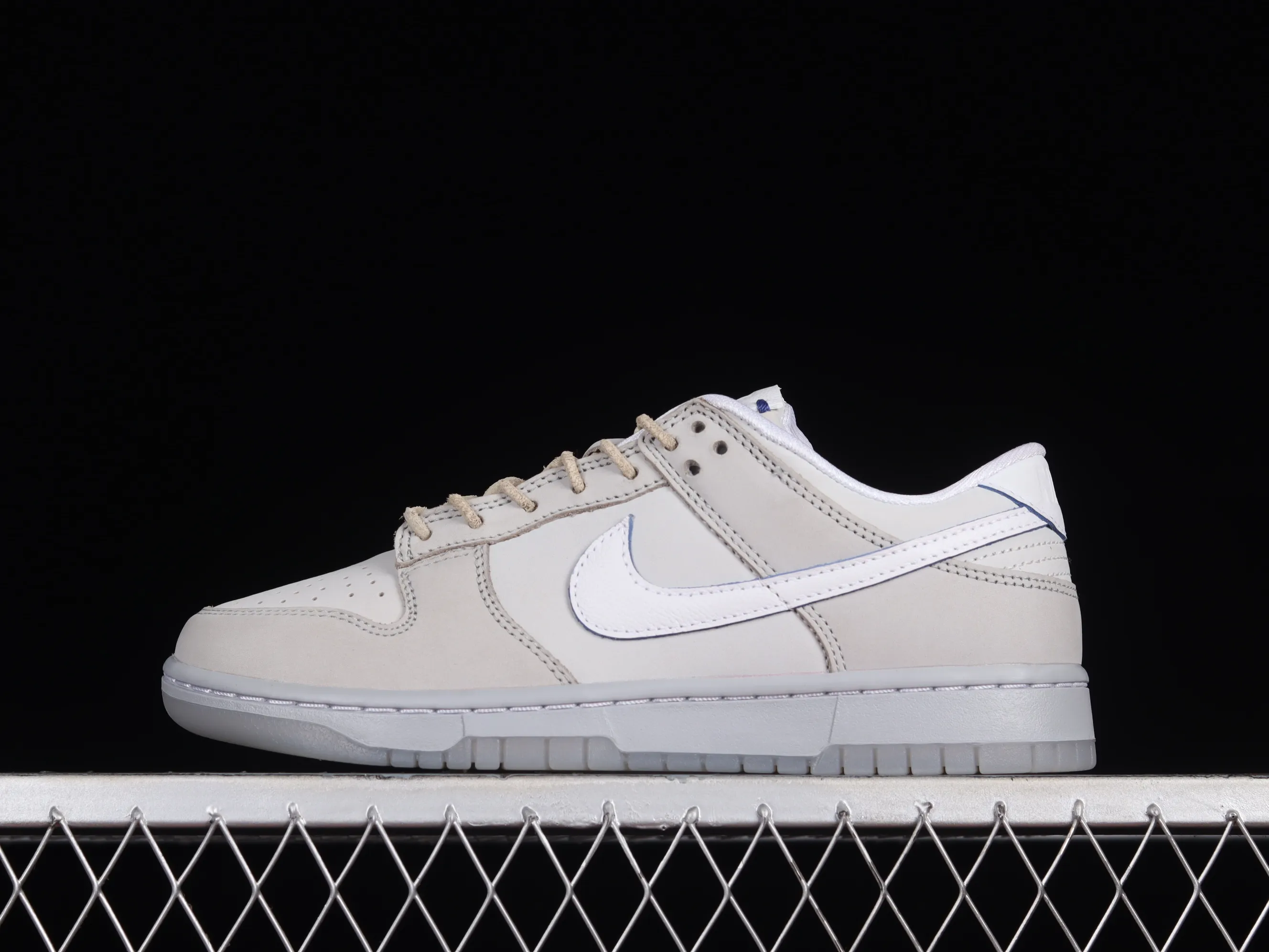 All categories Nk SB Dunk Series Nk SB Dunk Low low-top sneakers Nk SB Dunk Low "Grey Leather" Moon Gray SB low-top sports and leisure sneakers DX3722-001